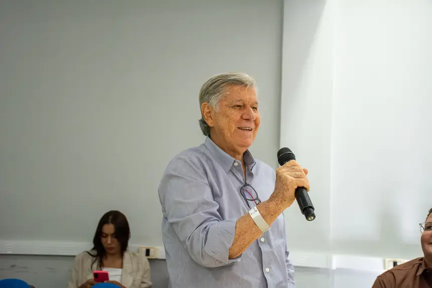  <div class='credito_fotos'>Foto: Karla Reis &nbsp;&nbsp;|&nbsp;&nbsp; <a href='/midias/2025/originais/20251121004254-GF00009216-F00107262.webp' download><i class='fa-solid fa-download'></i> Download</a></div>