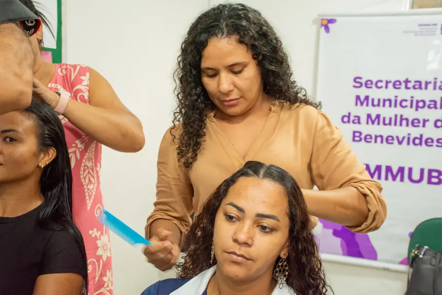  <div class='credito_fotos'>Foto: Karla Reis &nbsp;&nbsp;|&nbsp;&nbsp; <a href='/midias/2025/originais/20251126155939-GF00009218-F00107312.webp' download><i class='fa-solid fa-download'></i> Download</a></div>