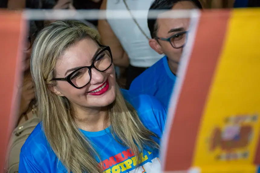  <div class='credito_fotos'>Foto: Karla Reis &nbsp;&nbsp;|&nbsp;&nbsp; <a href='/midias/2025/originais/20251128095742-GF00009220-F00107489.webp' download><i class='fa-solid fa-download'></i> Download</a></div>