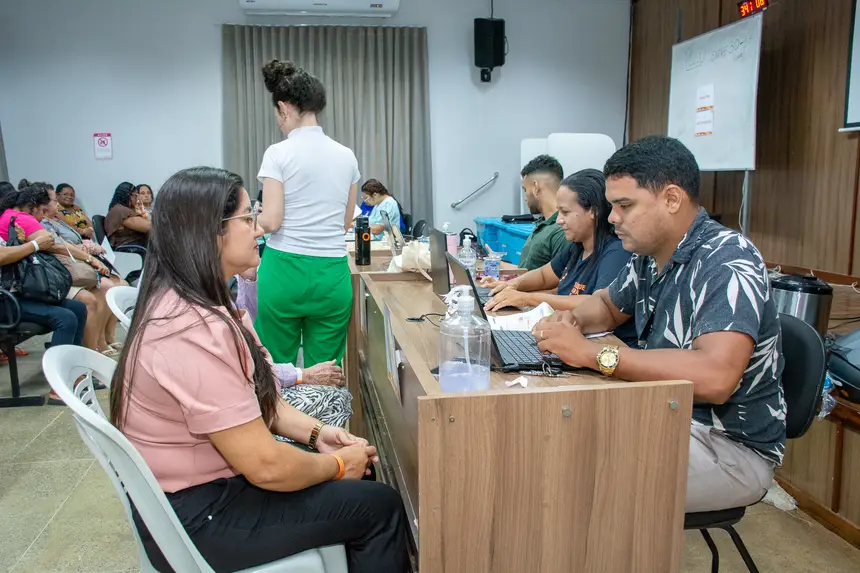  <div class='credito_fotos'>Foto: Karla Reis &nbsp;&nbsp;|&nbsp;&nbsp; <a href='/midias/2025/originais/20251205142846-GF00009228-F00107705.webp' download><i class='fa-solid fa-download'></i> Download</a></div>