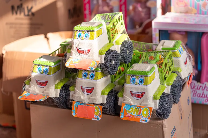  <div class='credito_fotos'>Foto: Heloam Sousa &nbsp;&nbsp;|&nbsp;&nbsp; <a href='/midias/2025/originais/20251216110306-GF00009234-F00108011.webp' download><i class='fa-solid fa-download'></i> Download</a></div>