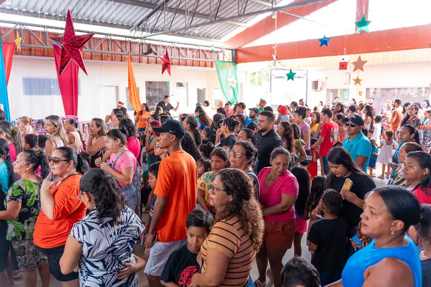  <div class='credito_fotos'>Foto: Heloam Sousa &nbsp;&nbsp;|&nbsp;&nbsp; <a href='/midias/2025/originais/20251216110310-GF00009234-F00108014.webp' download><i class='fa-solid fa-download'></i> Download</a></div>