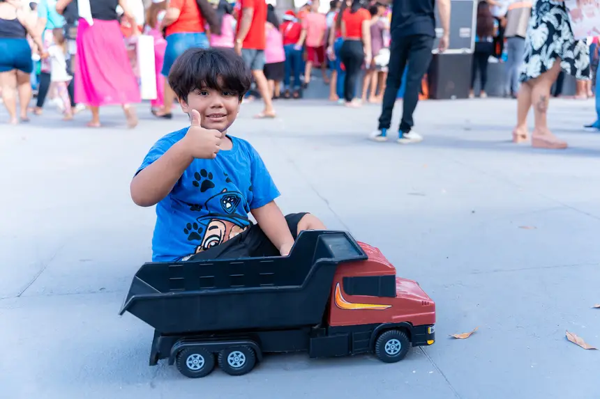  <div class='credito_fotos'>Foto: Heloam Sousa &nbsp;&nbsp;|&nbsp;&nbsp; <a href='/midias/2025/originais/20251217115954-GF00009237-F00108058.webp' download><i class='fa-solid fa-download'></i> Download</a></div>