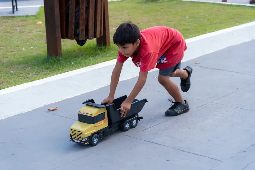  <div class='credito_fotos'>Foto: Heloam Sousa &nbsp;&nbsp;|&nbsp;&nbsp; <a href='/midias/2025/originais/20251217120007-GF00009237-F00108067.webp' download><i class='fa-solid fa-download'></i> Download</a></div>