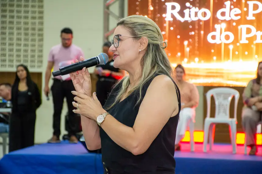  <div class='credito_fotos'>Foto: Karla Reis &nbsp;&nbsp;|&nbsp;&nbsp; <a href='/midias/2025/originais/20251219103321-GF00009241-F00108123.webp' download><i class='fa-solid fa-download'></i> Download</a></div>