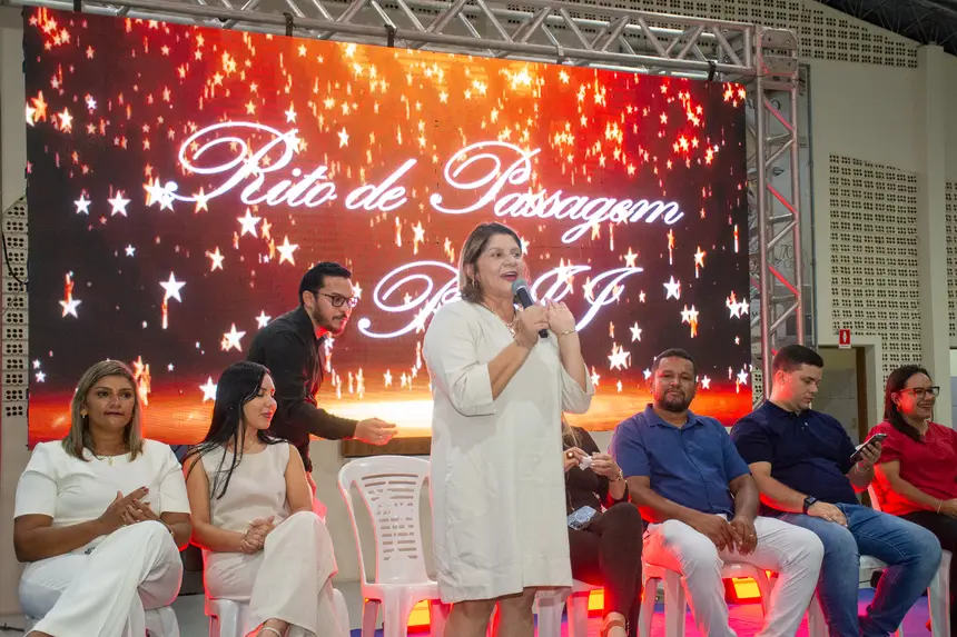  <div class='credito_fotos'>Foto: Karla Reis &nbsp;&nbsp;|&nbsp;&nbsp; <a href='/midias/2025/originais/20251219104008-GF00009242-F00108191.webp' download><i class='fa-solid fa-download'></i> Download</a></div>