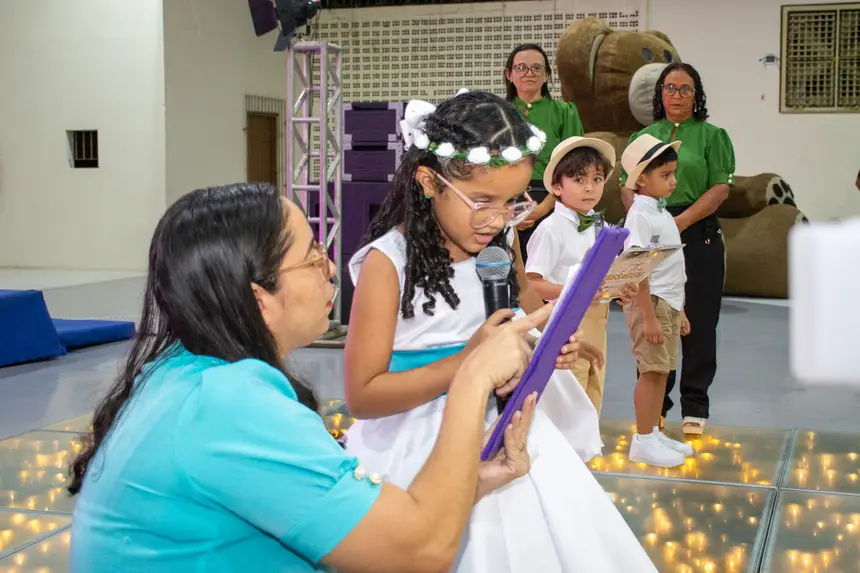  <div class='credito_fotos'>Foto: Karla Reis &nbsp;&nbsp;|&nbsp;&nbsp; <a href='/midias/2025/originais/20251219104030-GF00009242-F00108207.webp' download><i class='fa-solid fa-download'></i> Download</a></div>