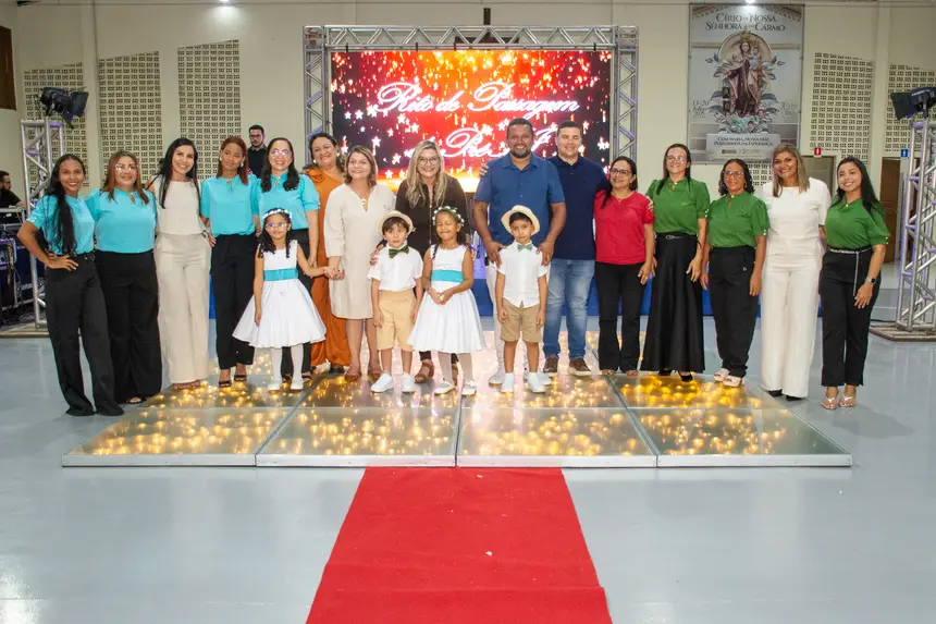  <div class='credito_fotos'>Foto: Karla Reis &nbsp;&nbsp;|&nbsp;&nbsp; <a href='/midias/2025/originais/20251219104038-GF00009242-F00108213.webp' download><i class='fa-solid fa-download'></i> Download</a></div>