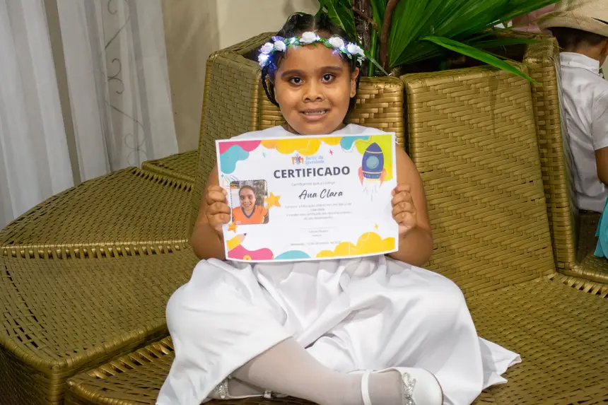  <div class='credito_fotos'>Foto: Karla Reis &nbsp;&nbsp;|&nbsp;&nbsp; <a href='/midias/2025/originais/20251219104129-GF00009242-F00108250.webp' download><i class='fa-solid fa-download'></i> Download</a></div>