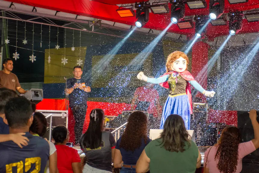  <div class='credito_fotos'>Foto: Karla Reis &nbsp;&nbsp;|&nbsp;&nbsp; <a href='/midias/2025/originais/20251219104859-GF00009243-F00108304.webp' download><i class='fa-solid fa-download'></i> Download</a></div>