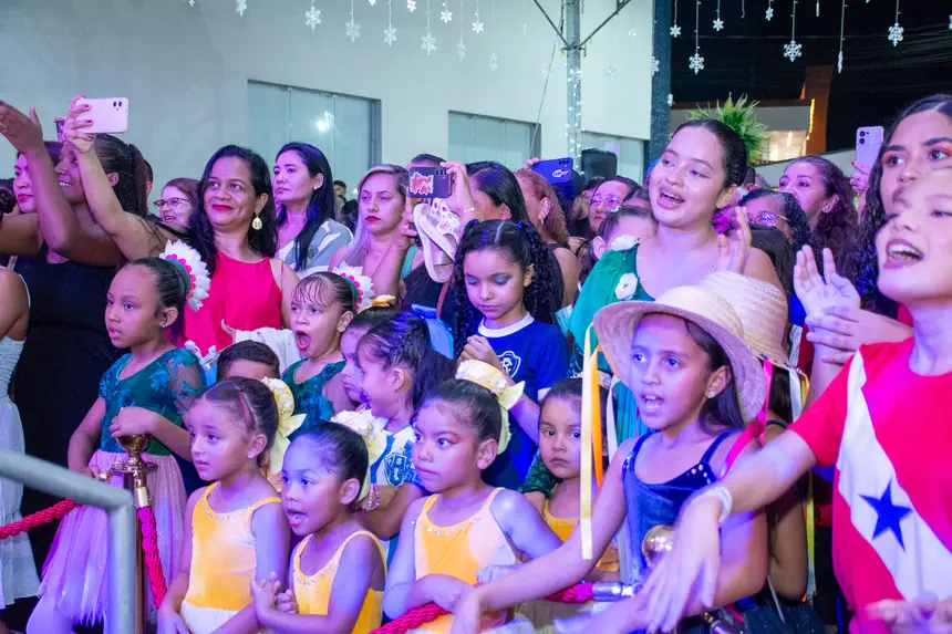  <div class='credito_fotos'>Foto: Karla Reis &nbsp;&nbsp;|&nbsp;&nbsp; <a href='/midias/2025/originais/20251222093626-GF00009245-F00108342.webp' download><i class='fa-solid fa-download'></i> Download</a></div>