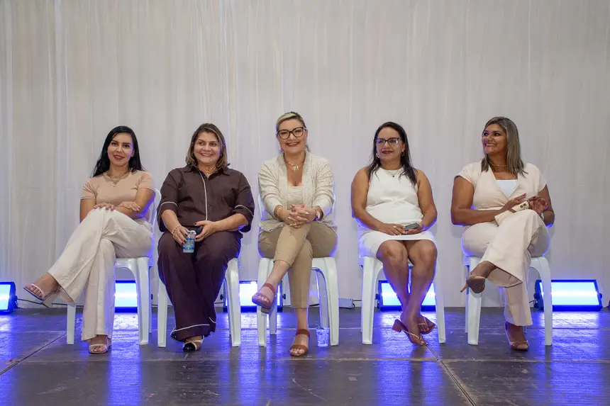  <div class='credito_fotos'>Foto: Karla Reis &nbsp;&nbsp;|&nbsp;&nbsp; <a href='/midias/2025/originais/20251222101159-GF00009246-F00108400.webp' download><i class='fa-solid fa-download'></i> Download</a></div>