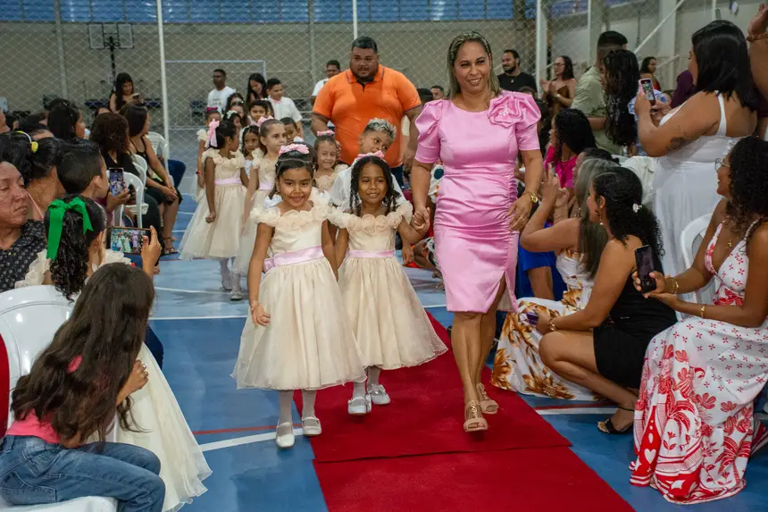  <div class='credito_fotos'>Foto: Karla Reis &nbsp;&nbsp;|&nbsp;&nbsp; <a href='/midias/2025/originais/20251222101215-GF00009246-F00108412.webp' download><i class='fa-solid fa-download'></i> Download</a></div>