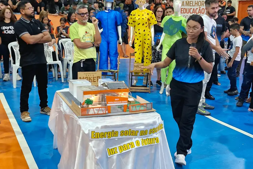  <div class='credito_fotos'>Foto: Márcio Souza &nbsp;&nbsp;|&nbsp;&nbsp; <a href='/midias/2025/originais/20251223124658-GF00009249-F00108519.webp' download><i class='fa-solid fa-download'></i> Download</a></div>