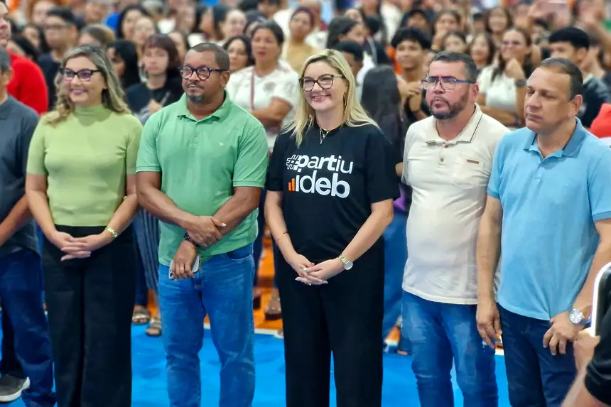  <div class='credito_fotos'>Foto: Márcio Souza &nbsp;&nbsp;|&nbsp;&nbsp; <a href='/midias/2025/originais/20251223124724-GF00009249-F00108535.webp' download><i class='fa-solid fa-download'></i> Download</a></div>