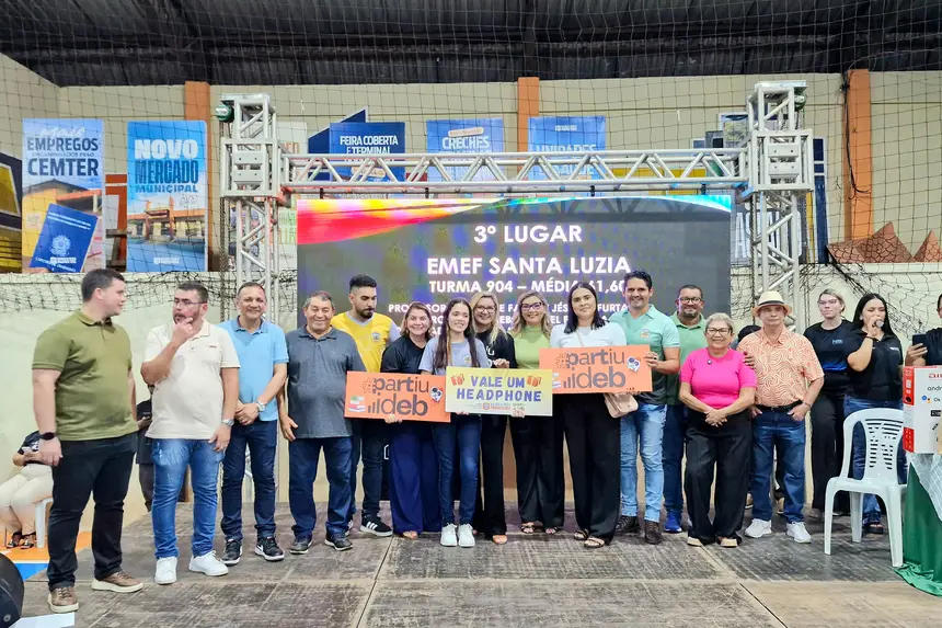  <div class='credito_fotos'>Foto: Márcio Souza &nbsp;&nbsp;|&nbsp;&nbsp; <a href='/midias/2025/originais/20251223124750-GF00009249-F00108551.webp' download><i class='fa-solid fa-download'></i> Download</a></div>