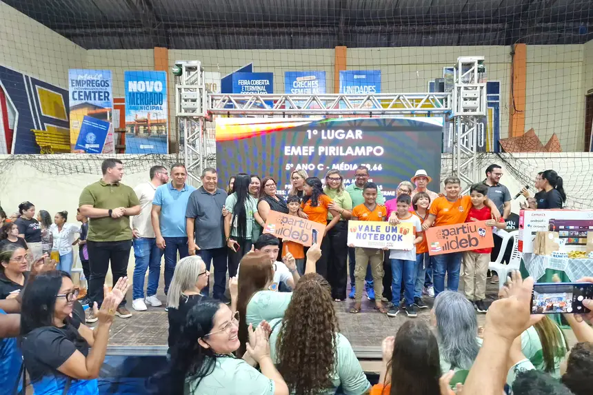  <div class='credito_fotos'>Foto: Márcio Souza &nbsp;&nbsp;|&nbsp;&nbsp; <a href='/midias/2025/originais/20251223124757-GF00009249-F00108555.webp' download><i class='fa-solid fa-download'></i> Download</a></div>