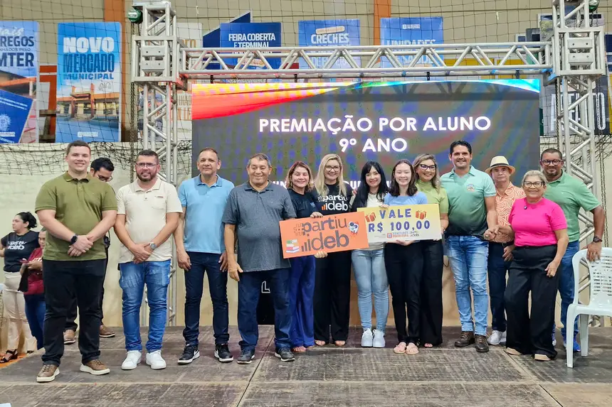  <div class='credito_fotos'>Foto: Márcio Souza &nbsp;&nbsp;|&nbsp;&nbsp; <a href='/midias/2025/originais/20251223124807-GF00009249-F00108561.webp' download><i class='fa-solid fa-download'></i> Download</a></div>