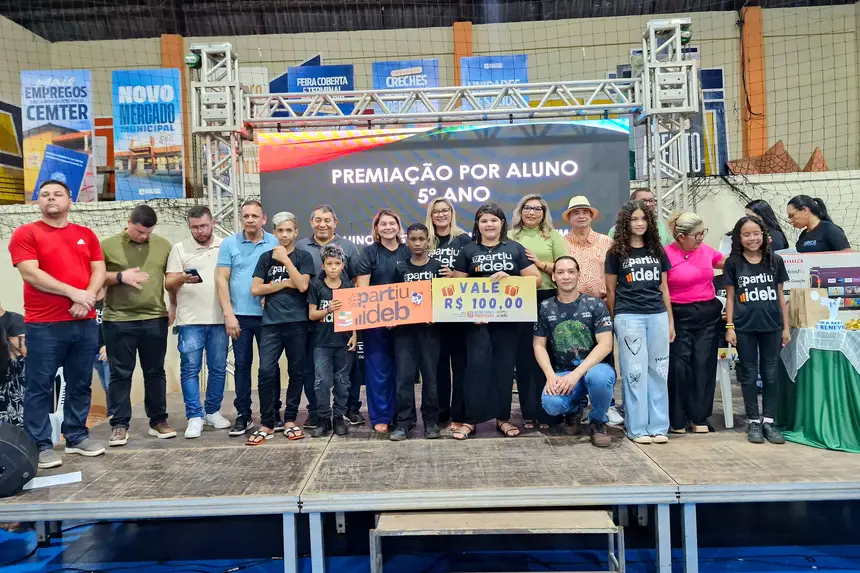  <div class='credito_fotos'>Foto: Márcio Souza &nbsp;&nbsp;|&nbsp;&nbsp; <a href='/midias/2025/originais/20251223124815-GF00009249-F00108566.webp' download><i class='fa-solid fa-download'></i> Download</a></div>