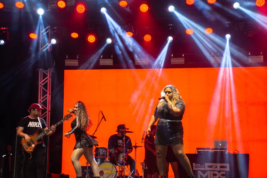  <div class='credito_fotos'>Foto: Karla Reis &nbsp;&nbsp;|&nbsp;&nbsp; <a href='/midias/2025/originais/20251229104709-GF00009254-F00108718.webp' download><i class='fa-solid fa-download'></i> Download</a></div>