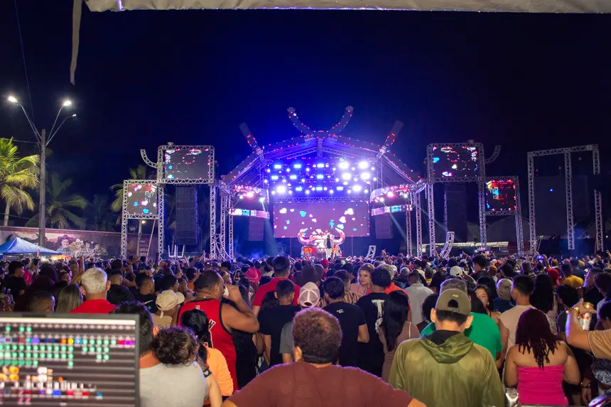  <div class='credito_fotos'>Foto: Karla Reis &nbsp;&nbsp;|&nbsp;&nbsp; <a href='/midias/2025/originais/20251229104802-GF00009254-F00108758.webp' download><i class='fa-solid fa-download'></i> Download</a></div>