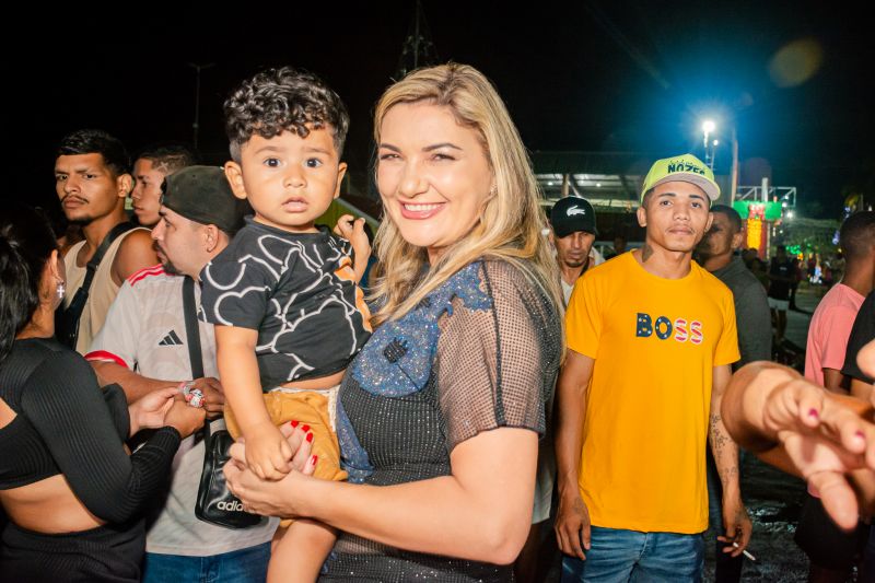  <div class='credito_fotos'>Foto: Karla Reis &nbsp;&nbsp;|&nbsp;&nbsp; <a href='/midias/2025/originais/8034_361267fc-651e-a8d2-4719-305bed80add6.jpg' download><i class='fa-solid fa-download'></i> Download</a></div>