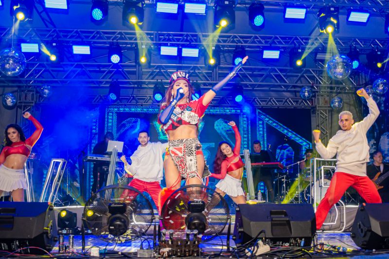  <div class='credito_fotos'>Foto: Karla Reis &nbsp;&nbsp;|&nbsp;&nbsp; <a href='/midias/2025/originais/8034_7206199f-1526-77a6-23a3-8822a5cb2000.jpg' download><i class='fa-solid fa-download'></i> Download</a></div>