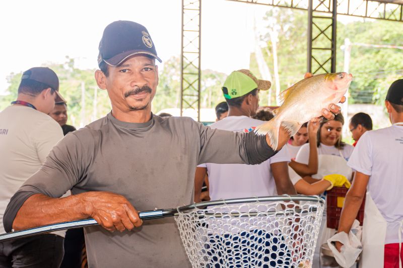  <div class='credito_fotos'>Foto: Karla Reis &nbsp;&nbsp;|&nbsp;&nbsp; <a href='/midias/2025/originais/8039_266b5074-af75-7254-2b4a-c8089aab53f3.jpg' download><i class='fa-solid fa-download'></i> Download</a></div>