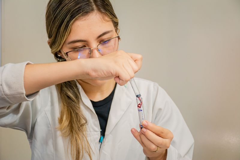  <div class='credito_fotos'>Foto: Karla Reis &nbsp;&nbsp;|&nbsp;&nbsp; <a href='/midias/2025/originais/8041_0999d0b2-d435-1aeb-3844-e2c481acf1eb.jpg' download><i class='fa-solid fa-download'></i> Download</a></div>