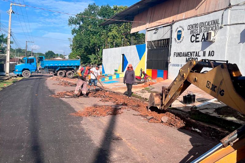 Recuperação asfáltica Perimetral Sul <div class='credito_fotos'>Foto: Márcio Souza &nbsp;&nbsp;|&nbsp;&nbsp; <a href='/midias/2025/originais/8046_ab96fee4-7376-5de5-179b-305caa7e1e16.jpg' download><i class='fa-solid fa-download'></i> Download</a></div>