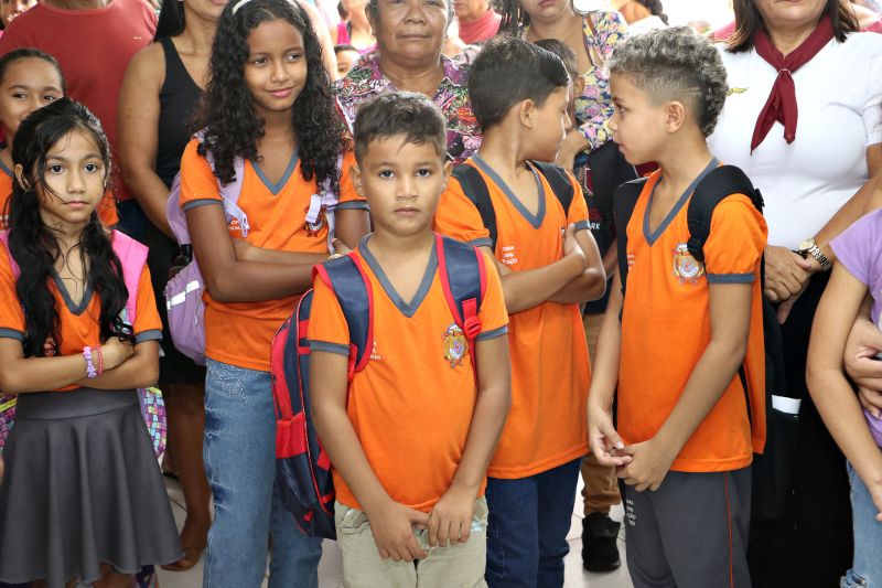VOLTA AS AULAS -ESCOLA PAULINA RAMOS. <div class='credito_fotos'>Foto: Márcio Souza &nbsp;&nbsp;|&nbsp;&nbsp; <a href='/midias/2025/originais/8052_5f4b28ef-3999-9fa5-ba2e-f81d765723fc.jpg' download><i class='fa-solid fa-download'></i> Download</a></div>