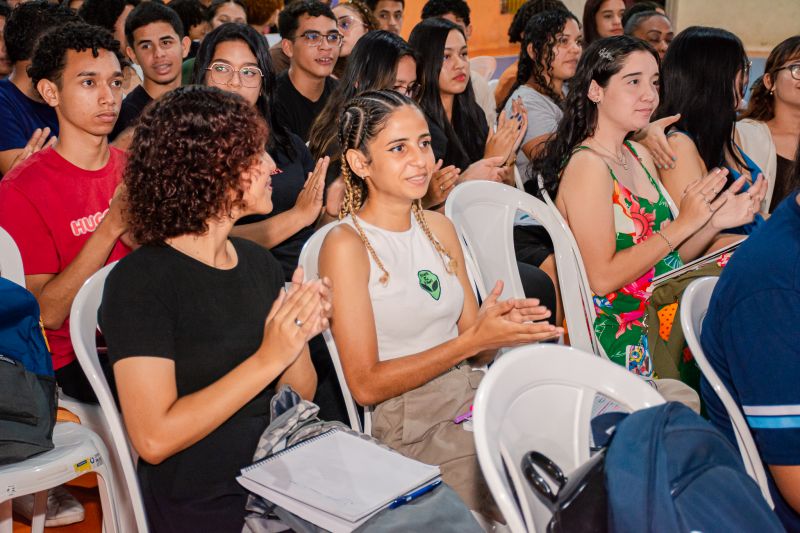  <div class='credito_fotos'>Foto: Karla Reis &nbsp;&nbsp;|&nbsp;&nbsp; <a href='/midias/2025/originais/8056_5e794950-3b8b-4782-d011-5178a439b459.jpg' download><i class='fa-solid fa-download'></i> Download</a></div>