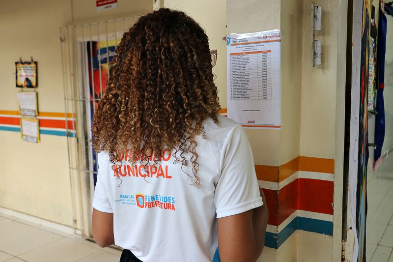 Processo Seletivo Aprova Benevides Murinim <div class='credito_fotos'>Foto: Márcio Souza &nbsp;&nbsp;|&nbsp;&nbsp; <a href='/midias/2025/originais/8057_dbe6ede5-c5a2-c47d-3f30-55ec9a0a7870.jpg' download><i class='fa-solid fa-download'></i> Download</a></div>