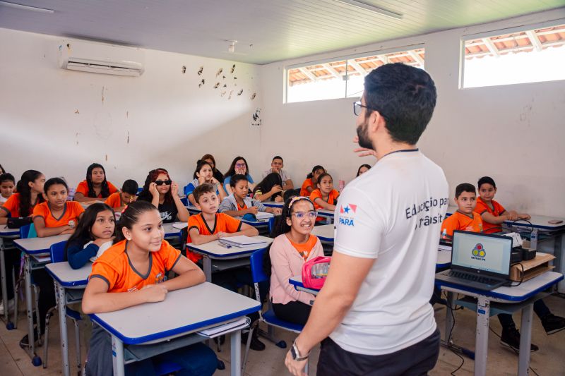  <div class='credito_fotos'>Foto: Karla Reis &nbsp;&nbsp;|&nbsp;&nbsp; <a href='/midias/2025/originais/8061_267de36e-c9cc-5c07-f79e-f36ffed052e7.jpg' download><i class='fa-solid fa-download'></i> Download</a></div>