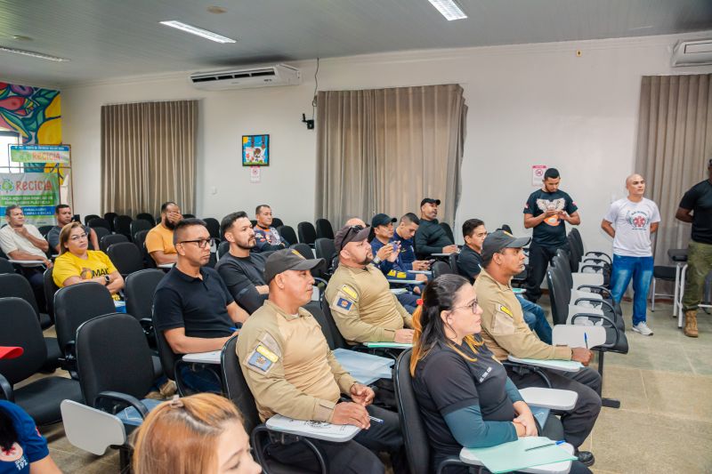  <div class='credito_fotos'>Foto: Karla Reis &nbsp;&nbsp;|&nbsp;&nbsp; <a href='/midias/2025/originais/8067_978b703d-a46a-4ab0-bbb1-9854bd5fd938.jpg' download><i class='fa-solid fa-download'></i> Download</a></div>