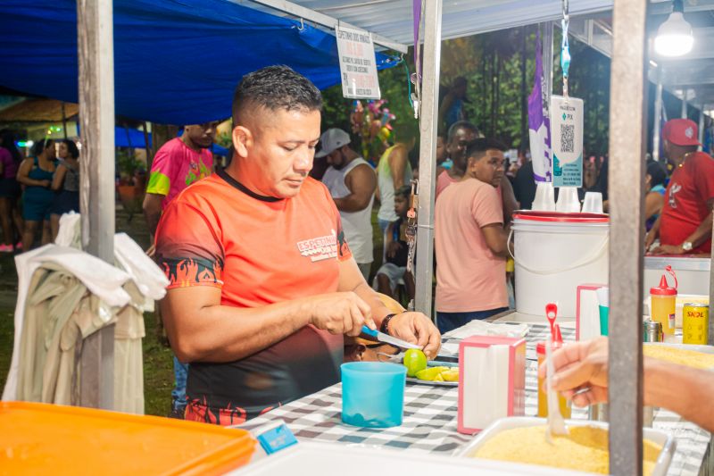  <div class='credito_fotos'>Foto: Karla Reis &nbsp;&nbsp;|&nbsp;&nbsp; <a href='/midias/2025/originais/8073_f0557139-b90c-97d6-5cfd-1a7dde76364f.jpg' download><i class='fa-solid fa-download'></i> Download</a></div>