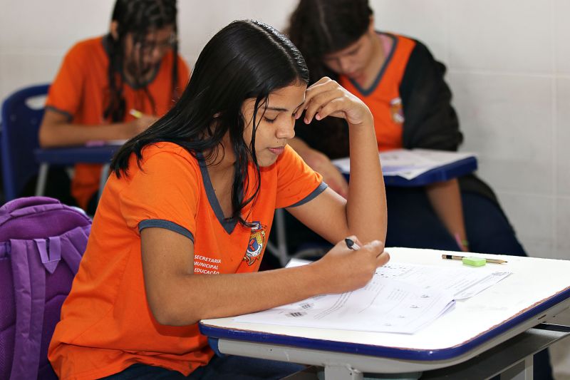 APLICAÇÃO DA AVALIAÇÃO DIAGNÓSTICA -  ESCOLA SANTA LUZIA <div class='credito_fotos'>Foto: Márcio Souza &nbsp;&nbsp;|&nbsp;&nbsp; <a href='/midias/2025/originais/8078_891cae90-799b-45e4-6544-2b89dd3e07ed.jpg' download><i class='fa-solid fa-download'></i> Download</a></div>