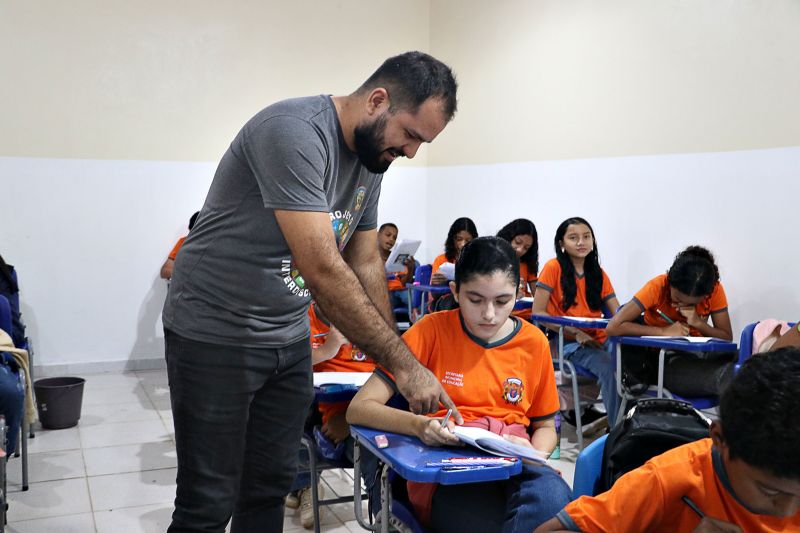 APLICAÇÃO DA AVALIAÇÃO DIAGNÓSTICA -  ESCOLA SANTA LUZIA <div class='credito_fotos'>Foto: Márcio Souza &nbsp;&nbsp;|&nbsp;&nbsp; <a href='/midias/2025/originais/8078_ebb62e82-a78b-2714-bdfe-6ce370079070.jpg' download><i class='fa-solid fa-download'></i> Download</a></div>