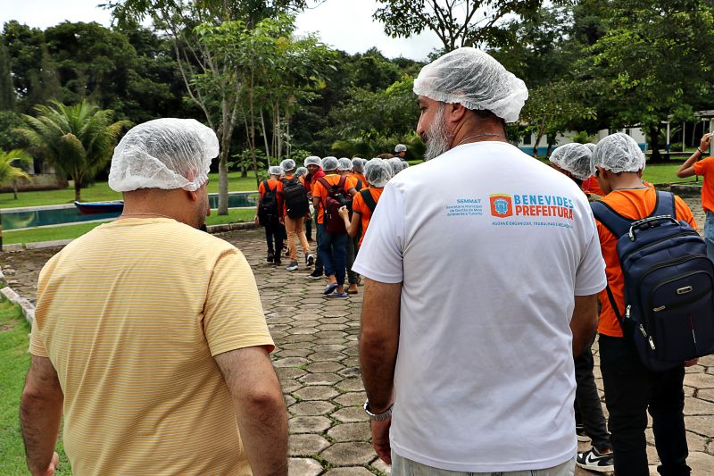 Jornada da Água - Escola Rafael Gomes <div class='credito_fotos'>Foto: Márcio Souza &nbsp;&nbsp;|&nbsp;&nbsp; <a href='/midias/2025/originais/8080_43b75791-c7e3-2c93-1047-bff242306684.jpg' download><i class='fa-solid fa-download'></i> Download</a></div>