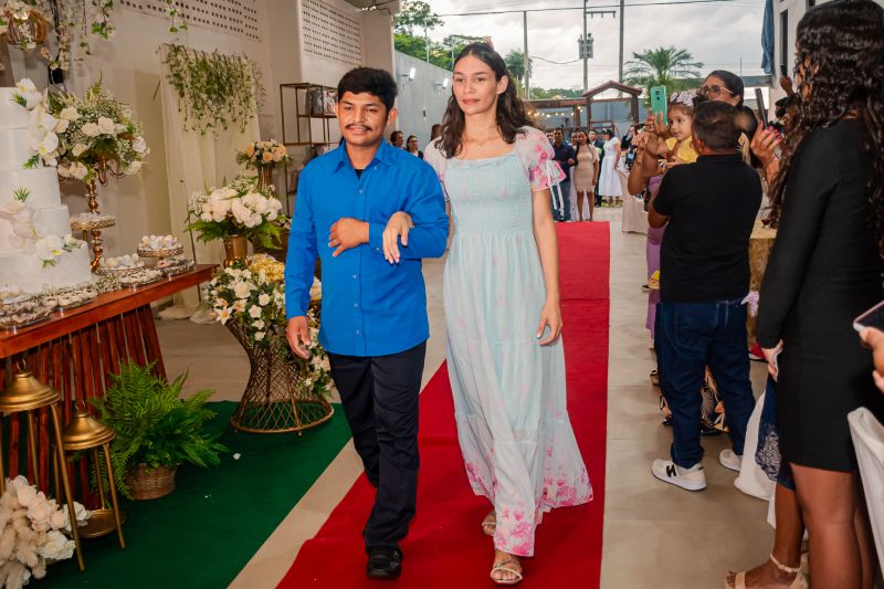  <div class='credito_fotos'>Foto: Karla Reis &nbsp;&nbsp;|&nbsp;&nbsp; <a href='/midias/2025/originais/8081_c0e2f293-d967-505e-47a3-b67714422881.jpg' download><i class='fa-solid fa-download'></i> Download</a></div>