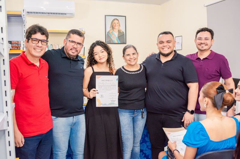  <div class='credito_fotos'>Foto: Karla Reis &nbsp;&nbsp;|&nbsp;&nbsp; <a href='/midias/2025/originais/8092_0ad2c11c-6c8b-c7c7-f1a9-fe1b870b7939.jpg' download><i class='fa-solid fa-download'></i> Download</a></div>