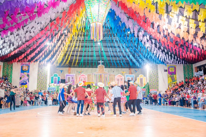  <div class='credito_fotos'>Foto: Karla Reis &nbsp;&nbsp;|&nbsp;&nbsp; <a href='/midias/2025/originais/9129_3e580287-17d4-3e53-95ff-60f603f7d5af.jpg' download><i class='fa-solid fa-download'></i> Download</a></div>