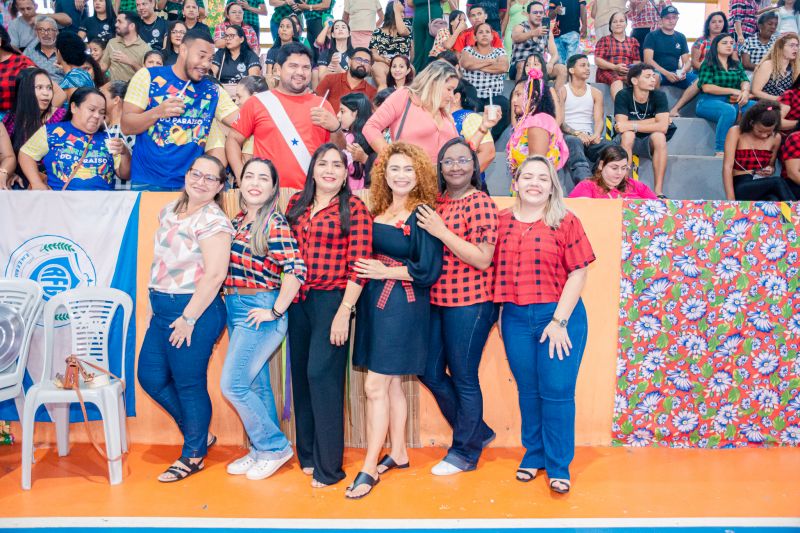  <div class='credito_fotos'>Foto: Karla Reis &nbsp;&nbsp;|&nbsp;&nbsp; <a href='/midias/2025/originais/9129_cebddb0d-7477-a026-ea9c-1934f8a434ce.jpg' download><i class='fa-solid fa-download'></i> Download</a></div>