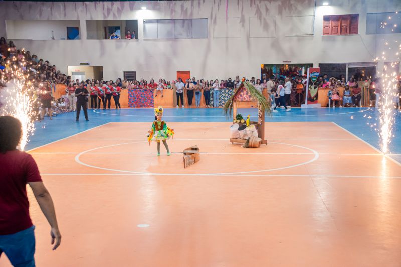  <div class='credito_fotos'>Foto: Karla Reis &nbsp;&nbsp;|&nbsp;&nbsp; <a href='/midias/2025/originais/9129_f551b6bc-33f9-1048-9e15-1bf358da7d6e.jpg' download><i class='fa-solid fa-download'></i> Download</a></div>