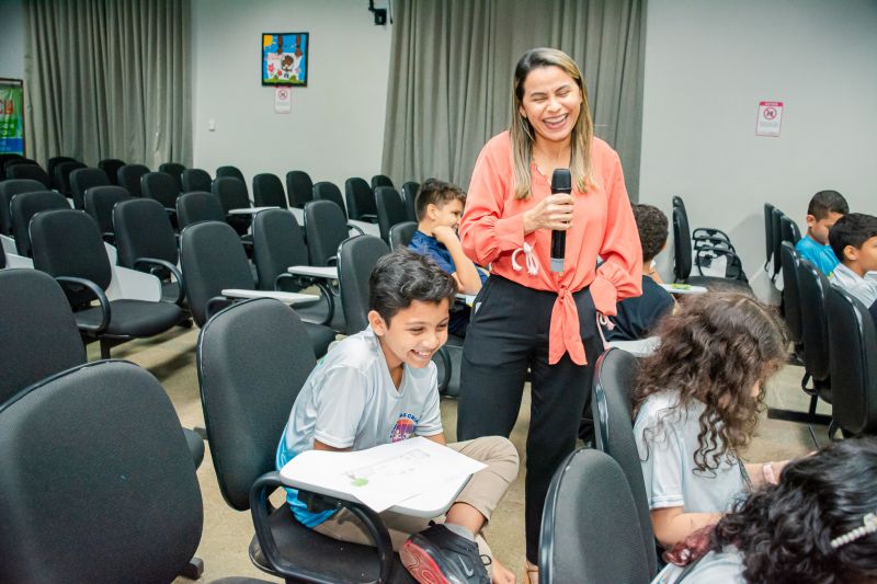  <div class='credito_fotos'>Foto: Karla Reis &nbsp;&nbsp;|&nbsp;&nbsp; <a href='/midias/2025/originais/9133_241bac90-9983-de04-973b-fcae8b2864e9.jpg' download><i class='fa-solid fa-download'></i> Download</a></div>