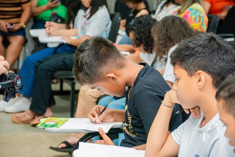  <div class='credito_fotos'>Foto: Karla Reis &nbsp;&nbsp;|&nbsp;&nbsp; <a href='/midias/2025/originais/9133_eeb56a54-662f-8afd-b8fc-23d0f21832f2.jpg' download><i class='fa-solid fa-download'></i> Download</a></div>