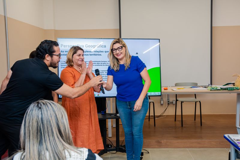  <div class='credito_fotos'>Foto: Karla Reis &nbsp;&nbsp;|&nbsp;&nbsp; <a href='/midias/2025/originais/9141_65d5853f-2531-90da-72c9-b5f0d48b7760.jpg' download><i class='fa-solid fa-download'></i> Download</a></div>