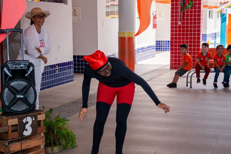  <div class='credito_fotos'>Foto: Karla Reis &nbsp;&nbsp;|&nbsp;&nbsp; <a href='/midias/2025/originais/9153_f34e23e4-495c-5685-42d7-bc1e05ab69a3.jpg' download><i class='fa-solid fa-download'></i> Download</a></div>