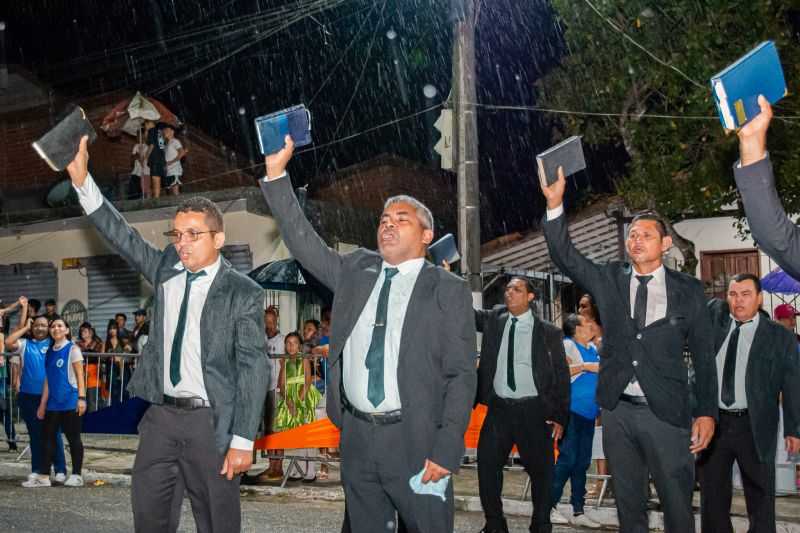  <div class='credito_fotos'>Foto: Karla Reis &nbsp;&nbsp;|&nbsp;&nbsp; <a href='/midias/2025/originais/9155_4aa87cb1-439d-bc01-8f04-2f740dd0e379.jpg' download><i class='fa-solid fa-download'></i> Download</a></div>