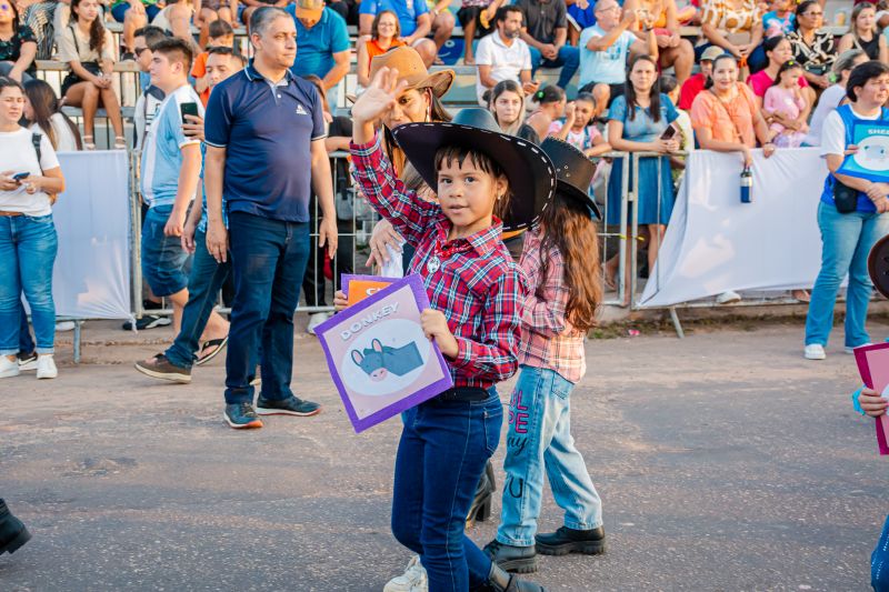  <div class='credito_fotos'>Foto: Karla Reis &nbsp;&nbsp;|&nbsp;&nbsp; <a href='/midias/2025/originais/9163_553a44b7-268e-6cc1-2915-0d3141b038a2.jpg' download><i class='fa-solid fa-download'></i> Download</a></div>